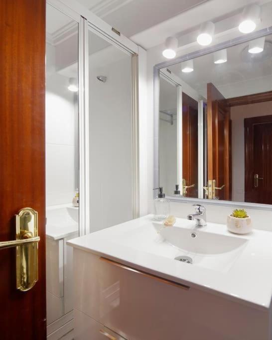 Apartamento Maura 2 Dormitorios Ов'єдо Екстер'єр фото